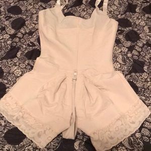 Maria E Fajas Intimates & Sleepwear - Maria E Fajas Maria E Fajas Intimates & Sleepwear - Maria E Fajas